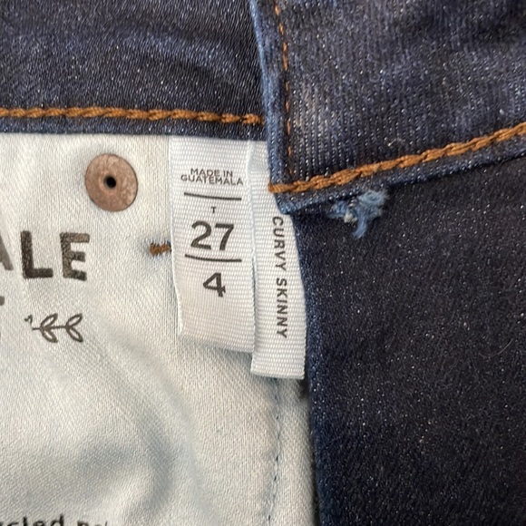 Loft curvy skinny jeans - Picture 3 of 4